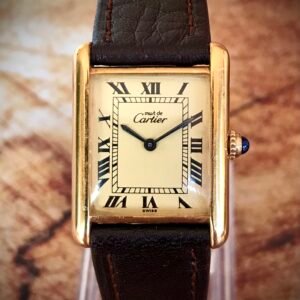 Reloj Cartier, Cartier Must, Cartier Tank, Temppus, relojes antiguos, relojes vintage, relojes de colección, relojes clásicos, relojes mecánicos, relojería vintage, relojes de lujo, restauración de relojes, relojes automáticos, relojes de bolsillo, relojes antiguos restaurados, relojes antiguos de lujo, relojería artesanal, relojes de época, relojes suizos antiguos, relojes de pulsera vintage, relojes históricos, relojes de segunda mano, relojes raros.