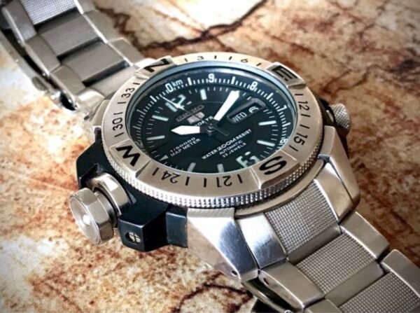 SEIKO "ATLAS MAP METER" SKZ225K1 1ª GENERACIÓN, AUTOMÁTICO - TEMPPUS: