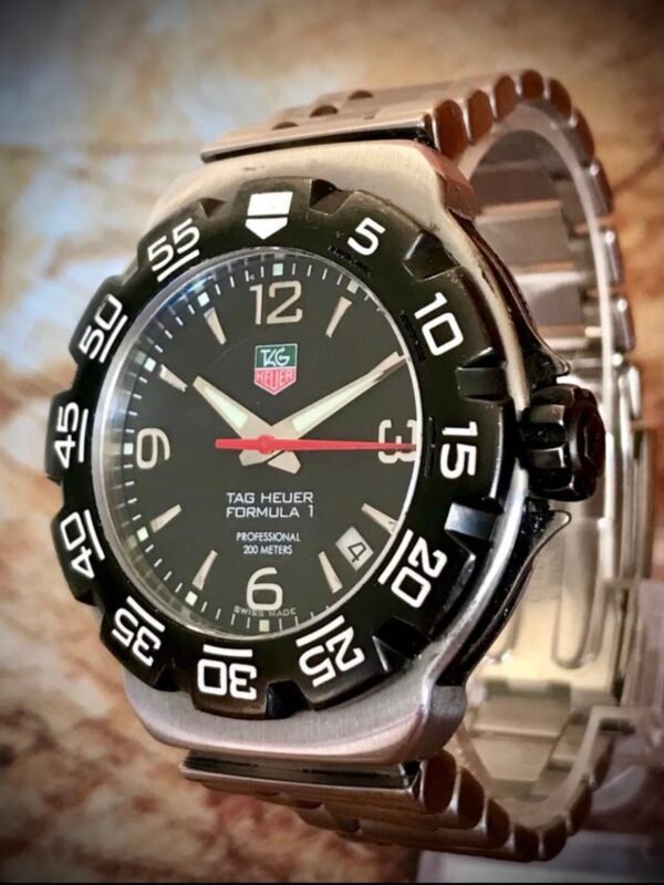 TAG HEUER FORMULA 1, PROFESSIONAL 200 M - TEMPPUS: