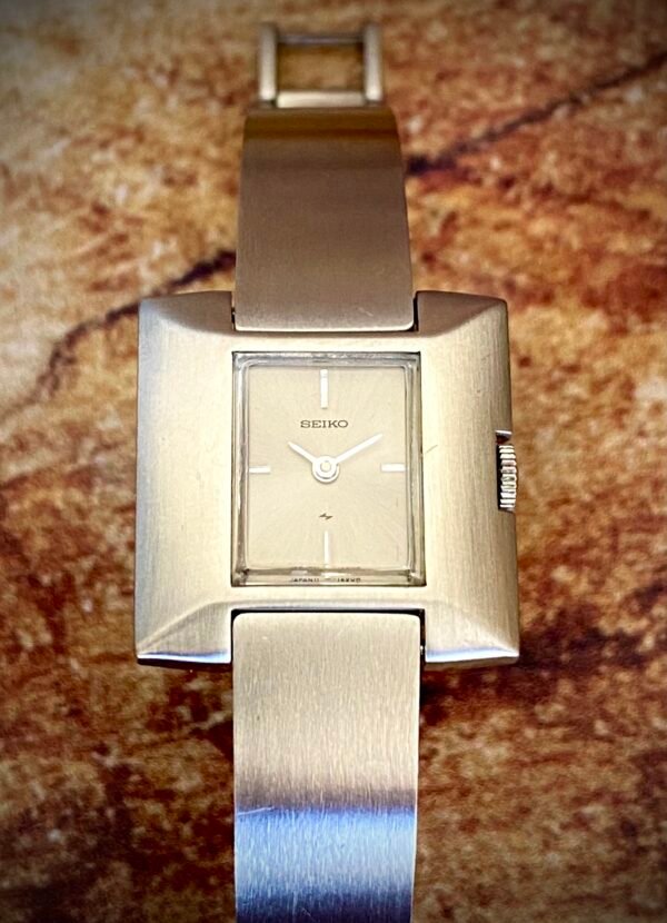 SEIKO "LADY", VINTAGE AÑO 1973, CUERDA MANUAL - TEMPPUS: