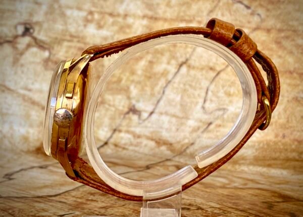 CHRONOGRAPHE SUISSE ORO 18K, LANDERON, AÑOS 40 - TEMPPUS: