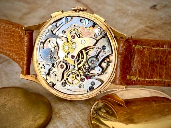 CHRONOGRAPHE SUISSE ORO 18K, LANDERON, AÑOS 40 - TEMPPUS: