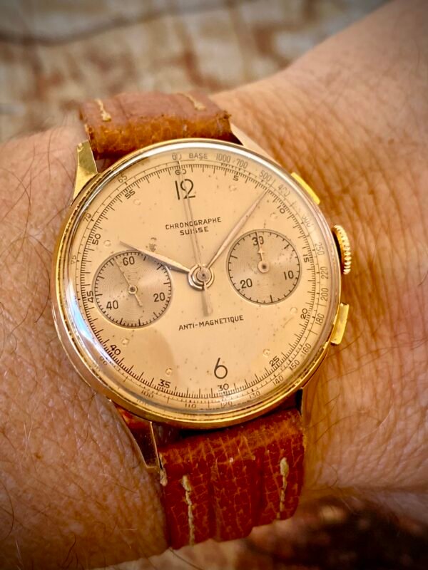 CHRONOGRAPHE SUISSE ORO 18K, LANDERON, AÑOS 40 - TEMPPUS: