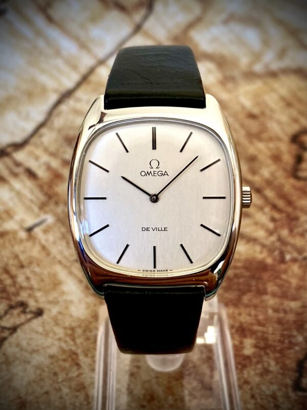 OMEGA DE VILLE AÑO 1977 MANUAL, 100% ESTADO ORIGEN