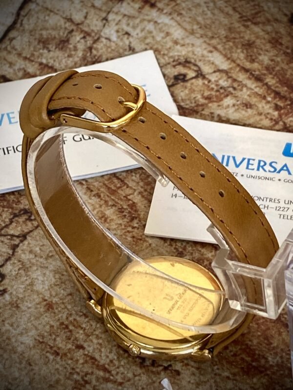 UNIVERSAL GENEVE CALENDAR EXTRAPLANO, CUARZO - TEMPPUS: