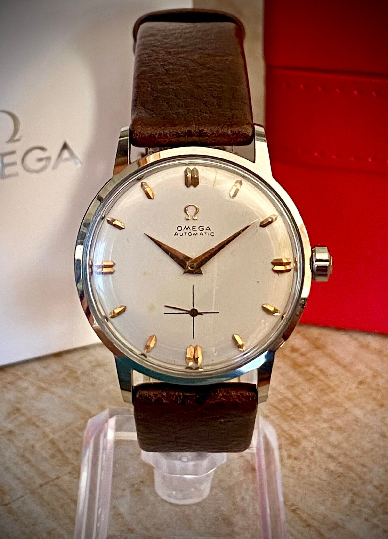 OMEGA PRE-GENEVE AUTOMÁTICO SISTEMA BÚMPER, 1952 - TEMPPUS: