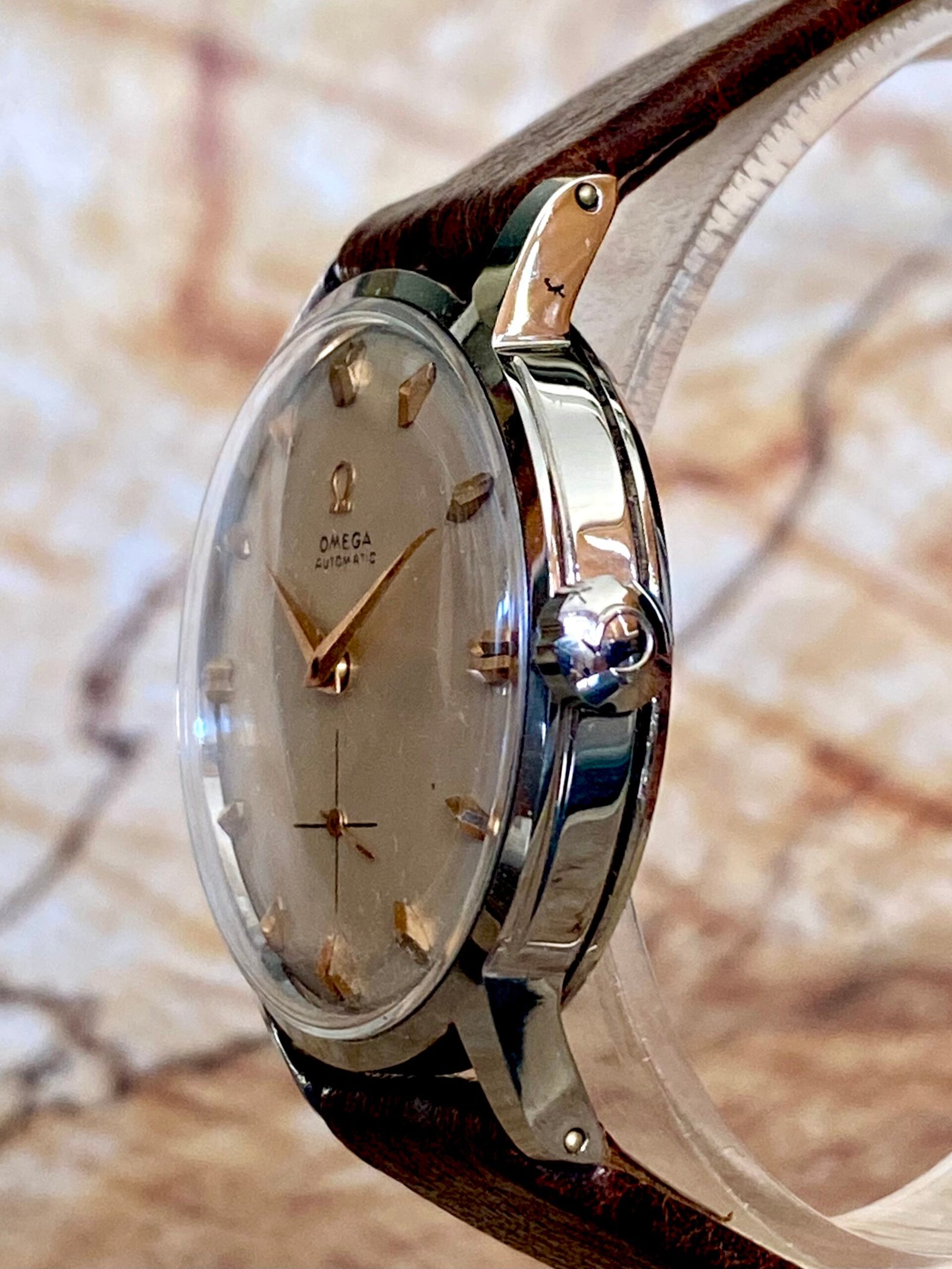OMEGA PRE-GENEVE AUTOMÁTICO SISTEMA BÚMPER, 1952 - TEMPPUS: