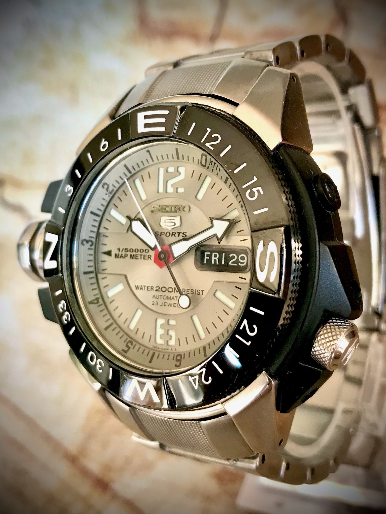 SEIKO 5 «ATLAS MAP METER» AUTOMÁTICO, AÑO 2009 - Imagen 2