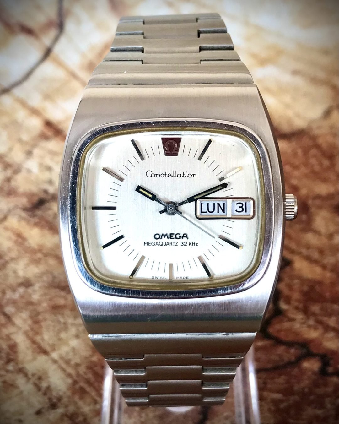 OMEGA CONSTELLATION MEGAQUARTZ 32 KHZ - TEMPPUS: