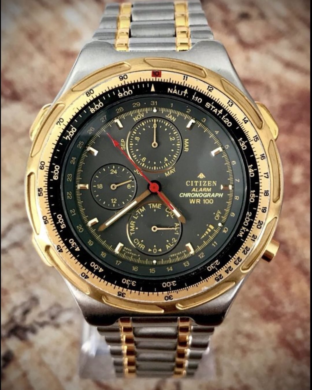 CITIZEN WR 100 CHRONOGRAPH, CUARZO VINTAGE - TEMPPUS: