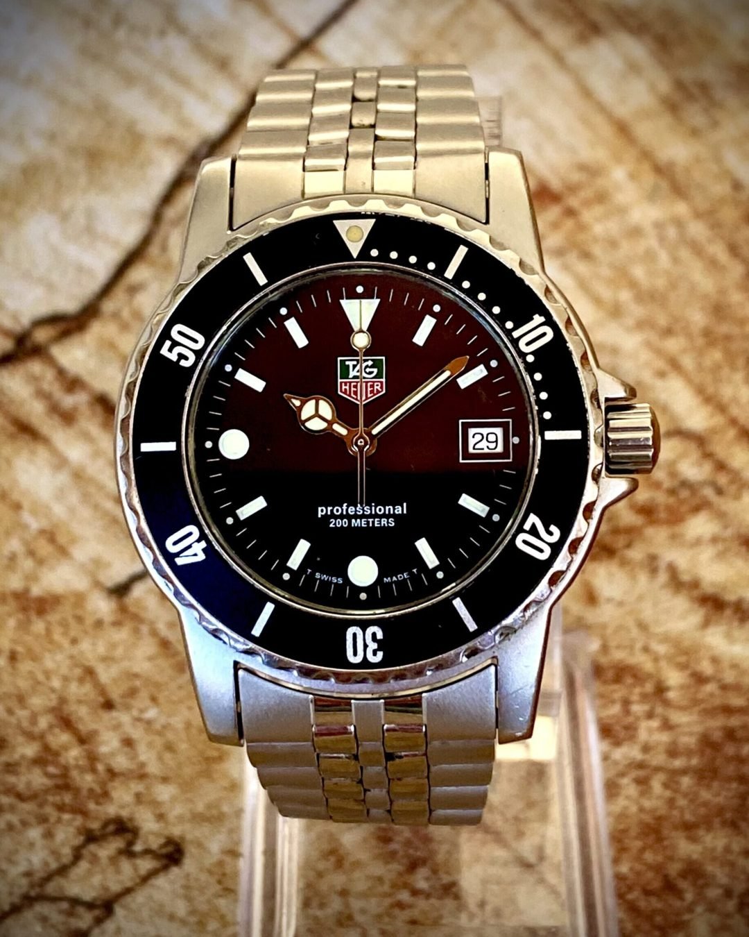 TAG HEUER PROFESSIONAL WD120-00, 2OO M, CUARZO – TEMPPUS TAG HEUER PROFESSIONAL WD120-00, 2OO M, CUARZO - TEMPPUS:
