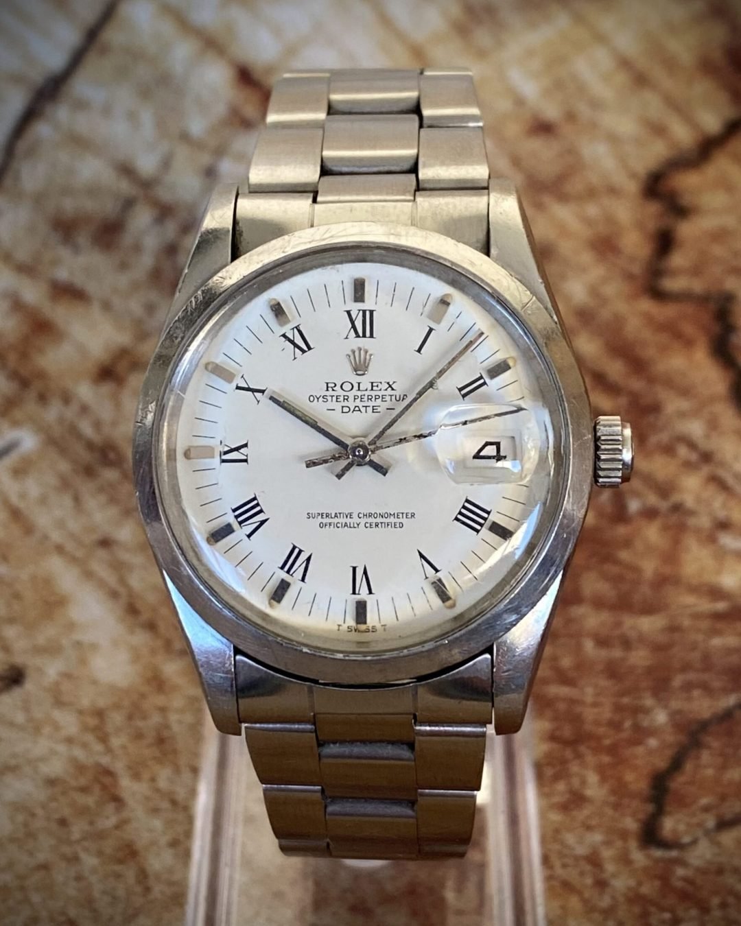 ROLEX 15000 OYSTER PERPETUAL DATE, CALIBRE 3035 - TEMPPUS: