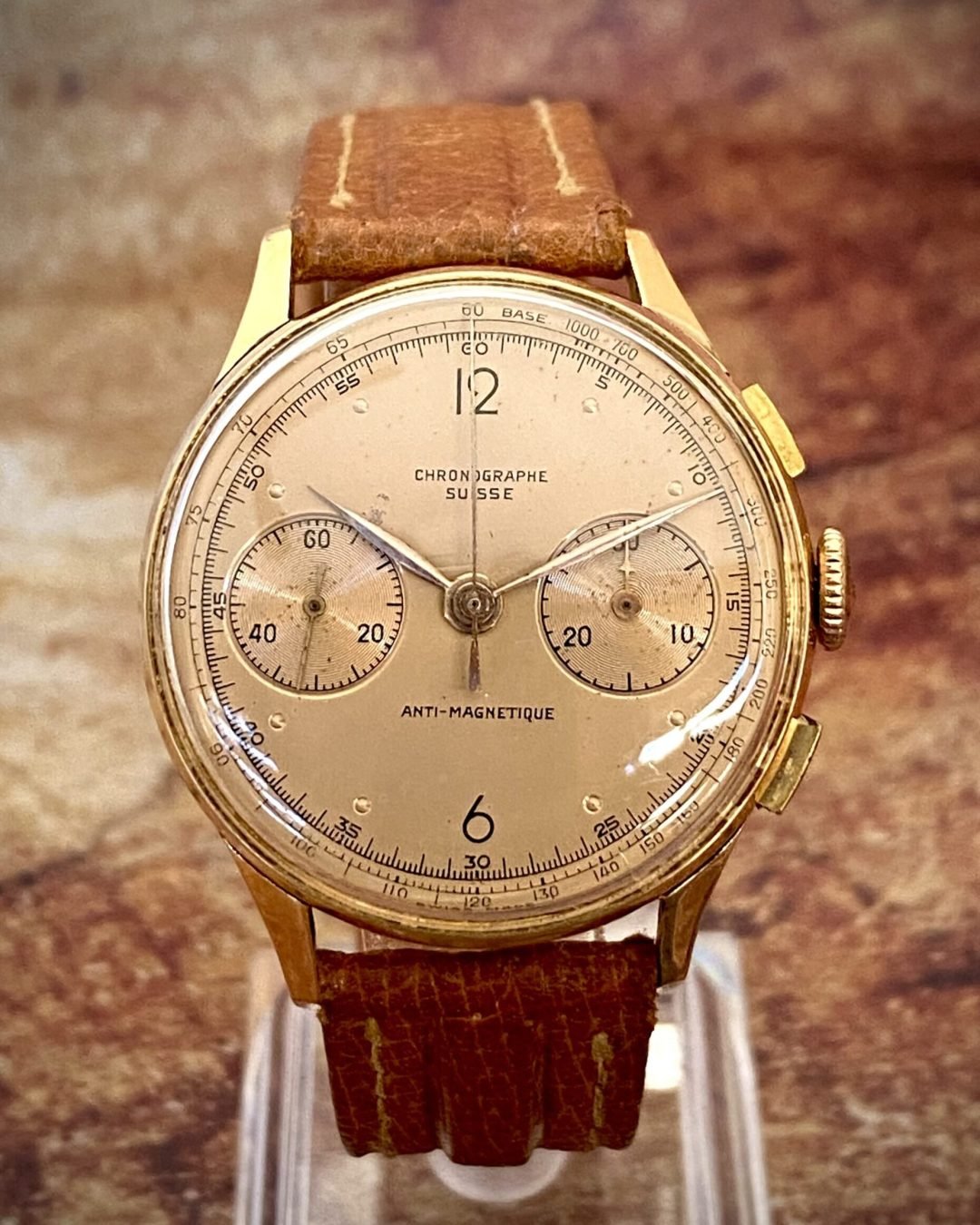 CHRONOGRAPHE SUISSE ORO 18K, LANDERON, AÑOS 40 - TEMPPUS: