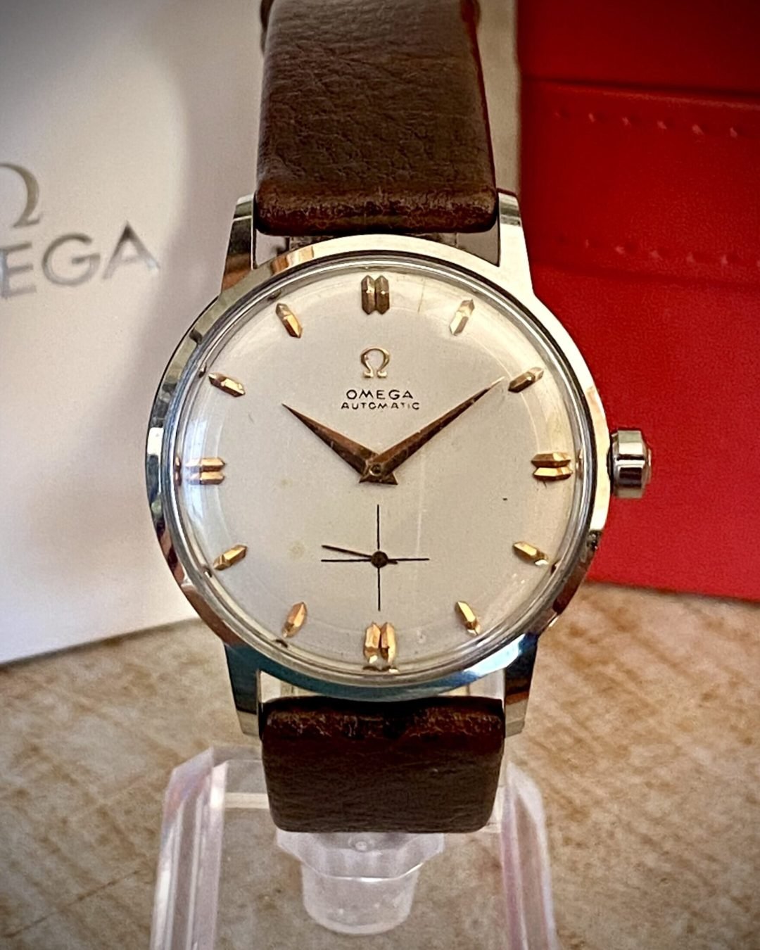 OMEGA PRE-GENEVE AUTOMÁTICO SISTEMA BÚMPER, 1952 - TEMPPUS:
